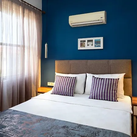 Hotel Mono