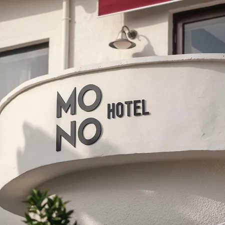 Hotel Mono 3*